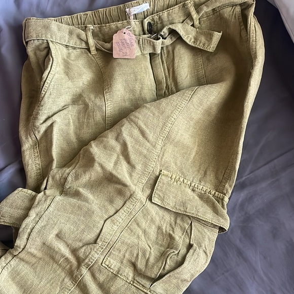Nicole Miller Linen Utility Cargo Pants - Picture 8 of 8